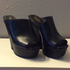 Mossimo Black Heels